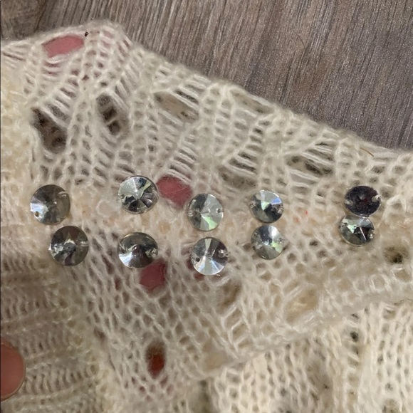 Sweater with rhinestones - Picture 4 of 6